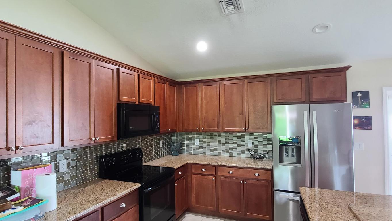 PORT ST LUCIE SECTION 4 - Residential