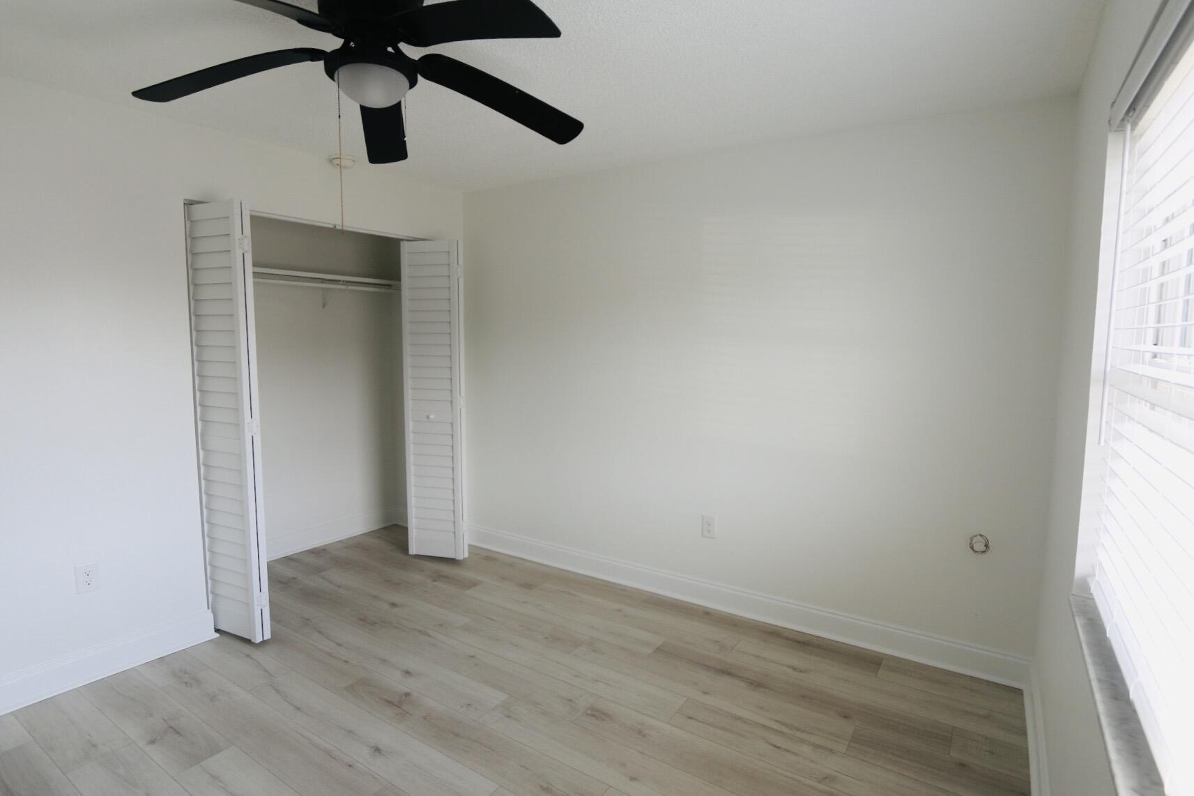 TRADEWINDS CONDOMINIUM - Residential