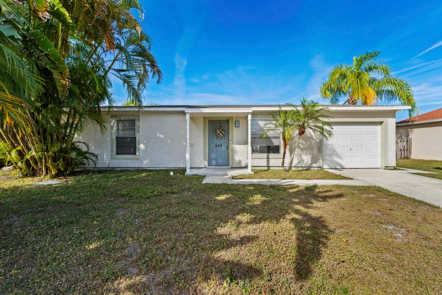 2/2/1 in great area of PSL. Walk-in closets in both bedrooms. Large laundry room. Carpet and tile thru out. Oversized back yard plenty of room for a pool. Brand new roof just installed. Move in ready. All offers will be considered.