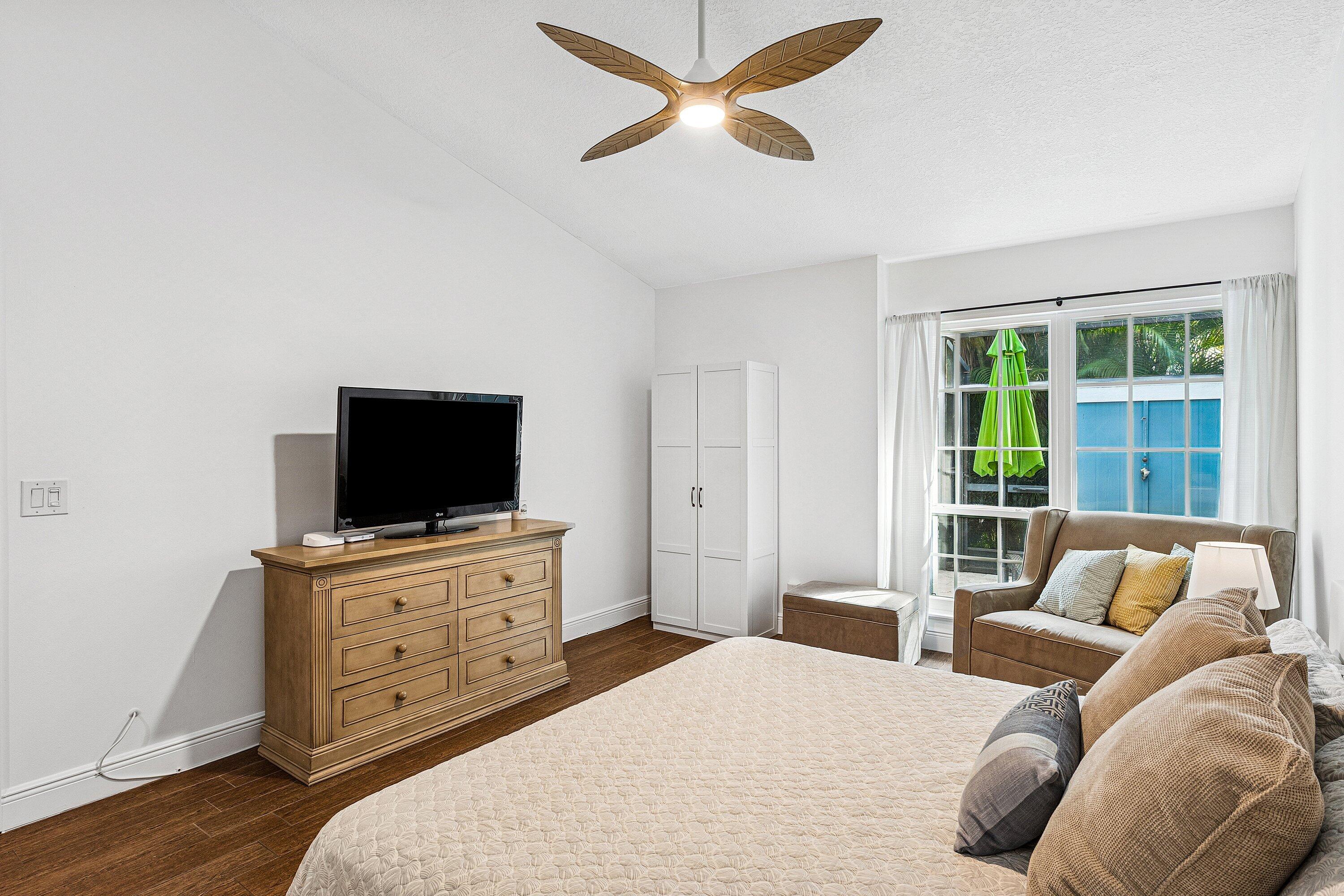 VILLAS OF OCEAN DUNES - Residential Lease