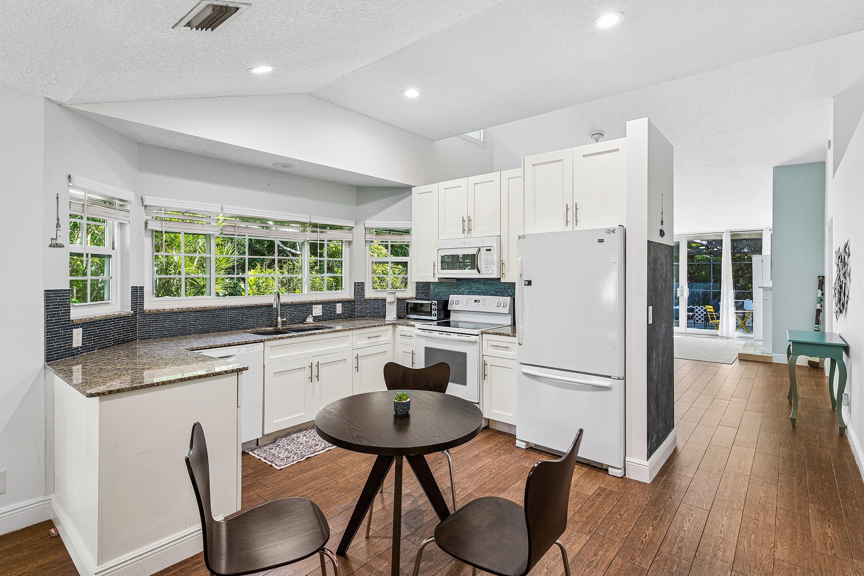 VILLAS OF OCEAN DUNES - Residential Lease