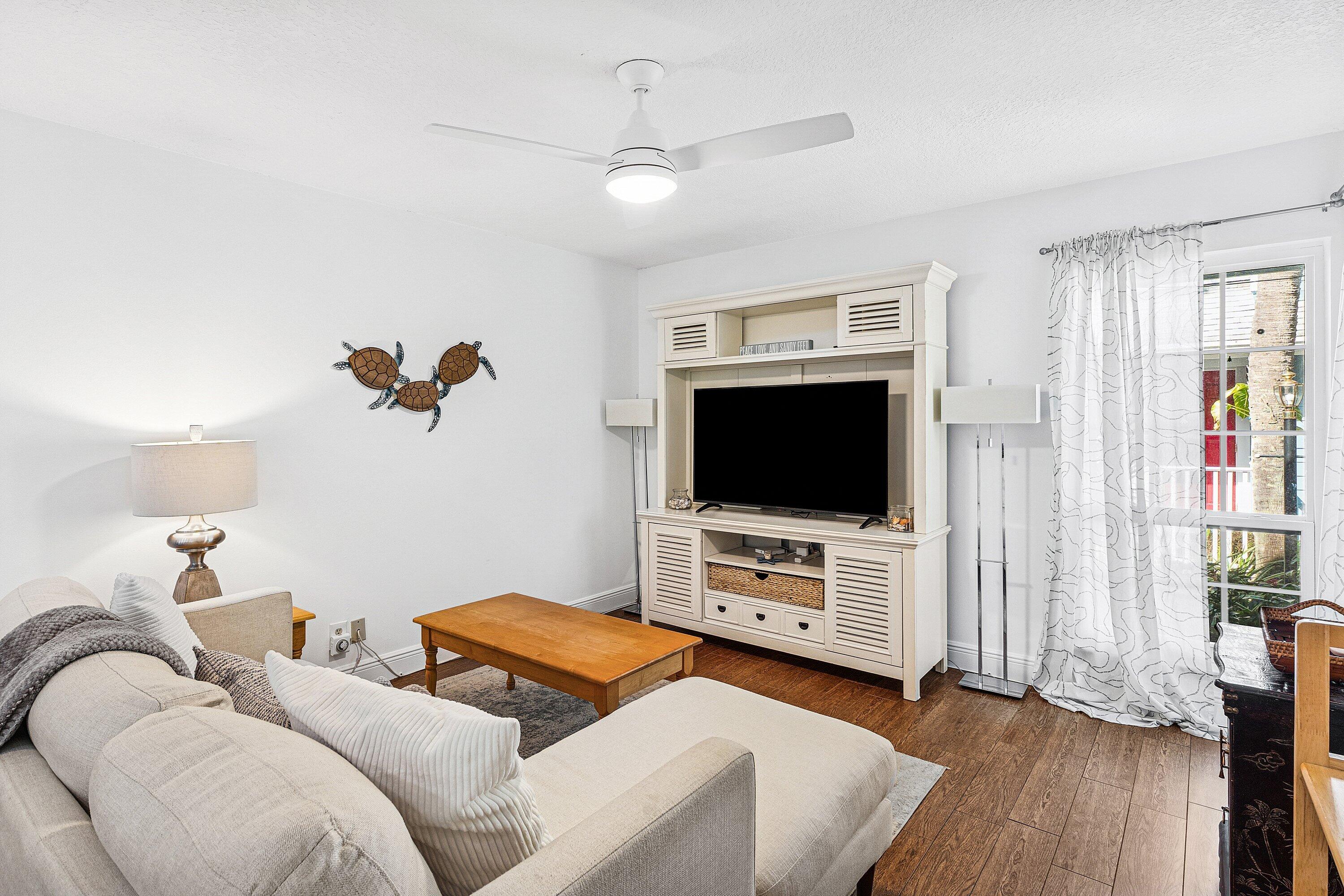 VILLAS OF OCEAN DUNES - Residential Lease