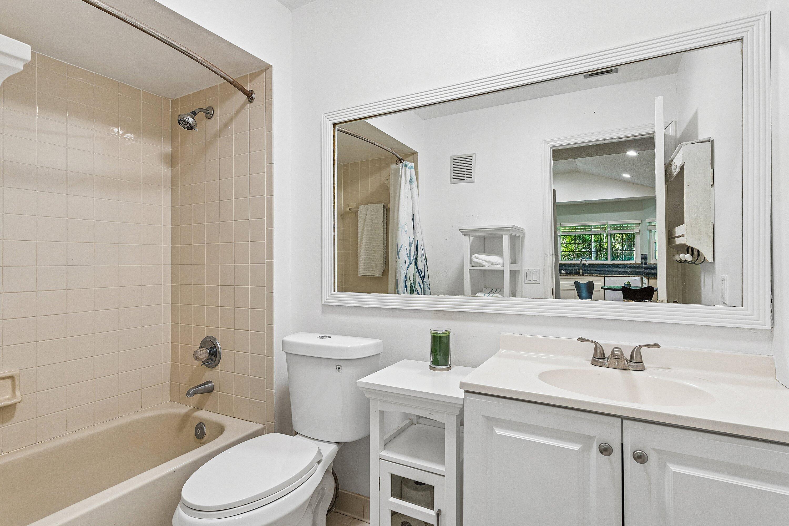 VILLAS OF OCEAN DUNES - Residential Lease