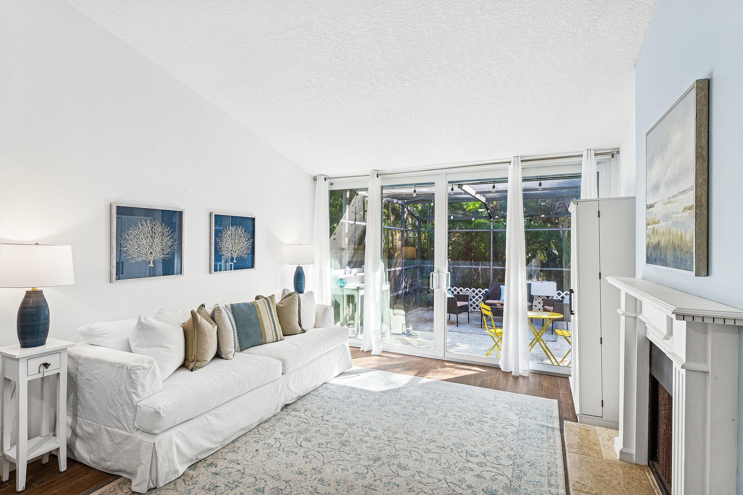 VILLAS OF OCEAN DUNES - Residential Lease