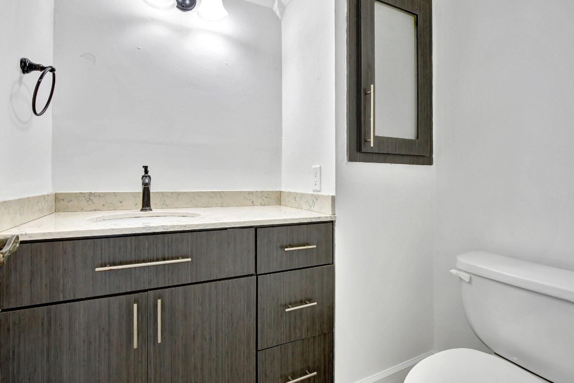 HOLLYBROOK GOLF & TENNIS - Residential