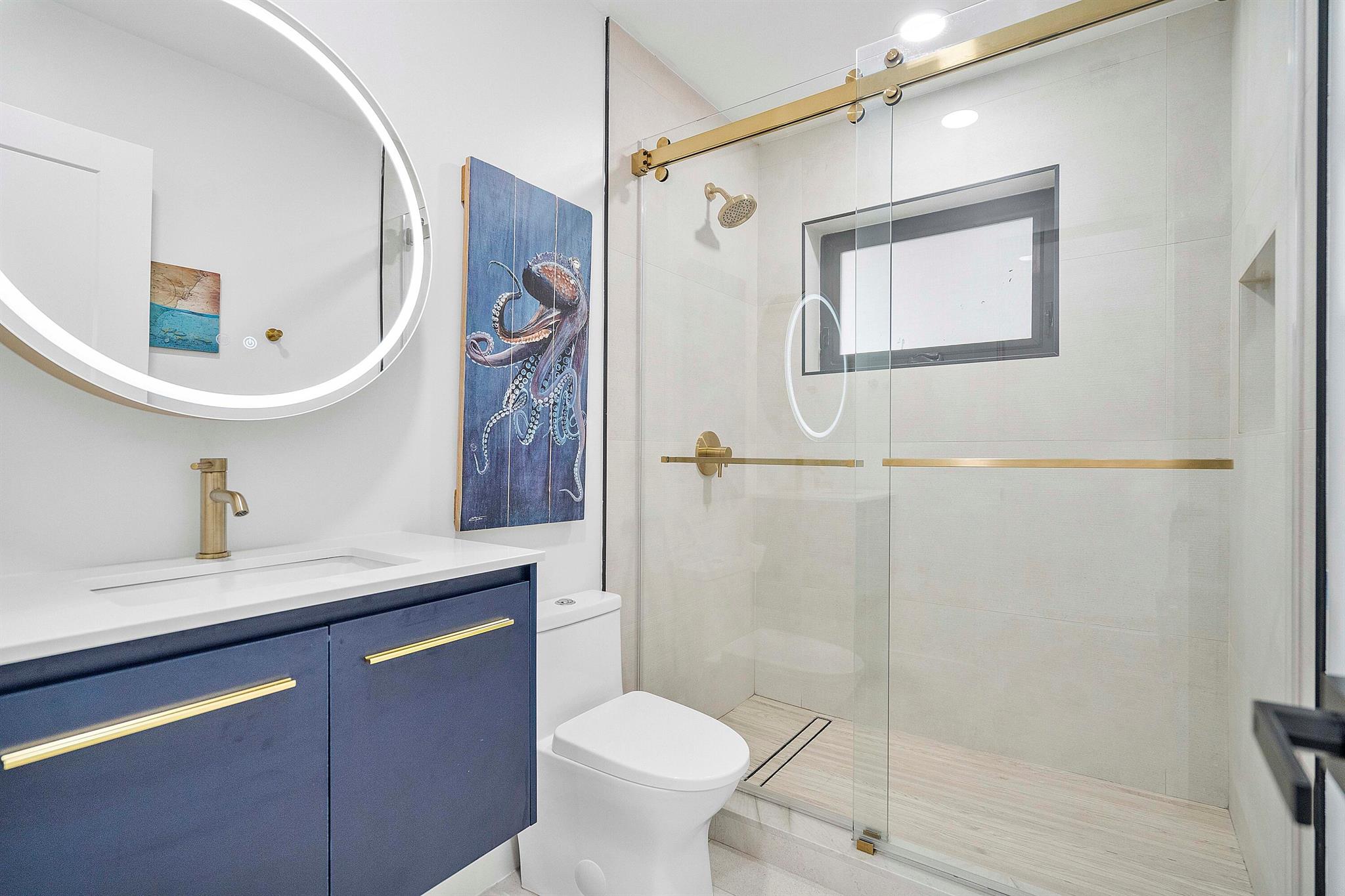 TROPIC ISLE - Residential