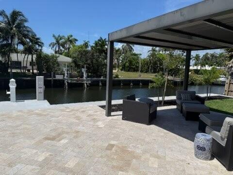 TROPIC ISLE - Residential