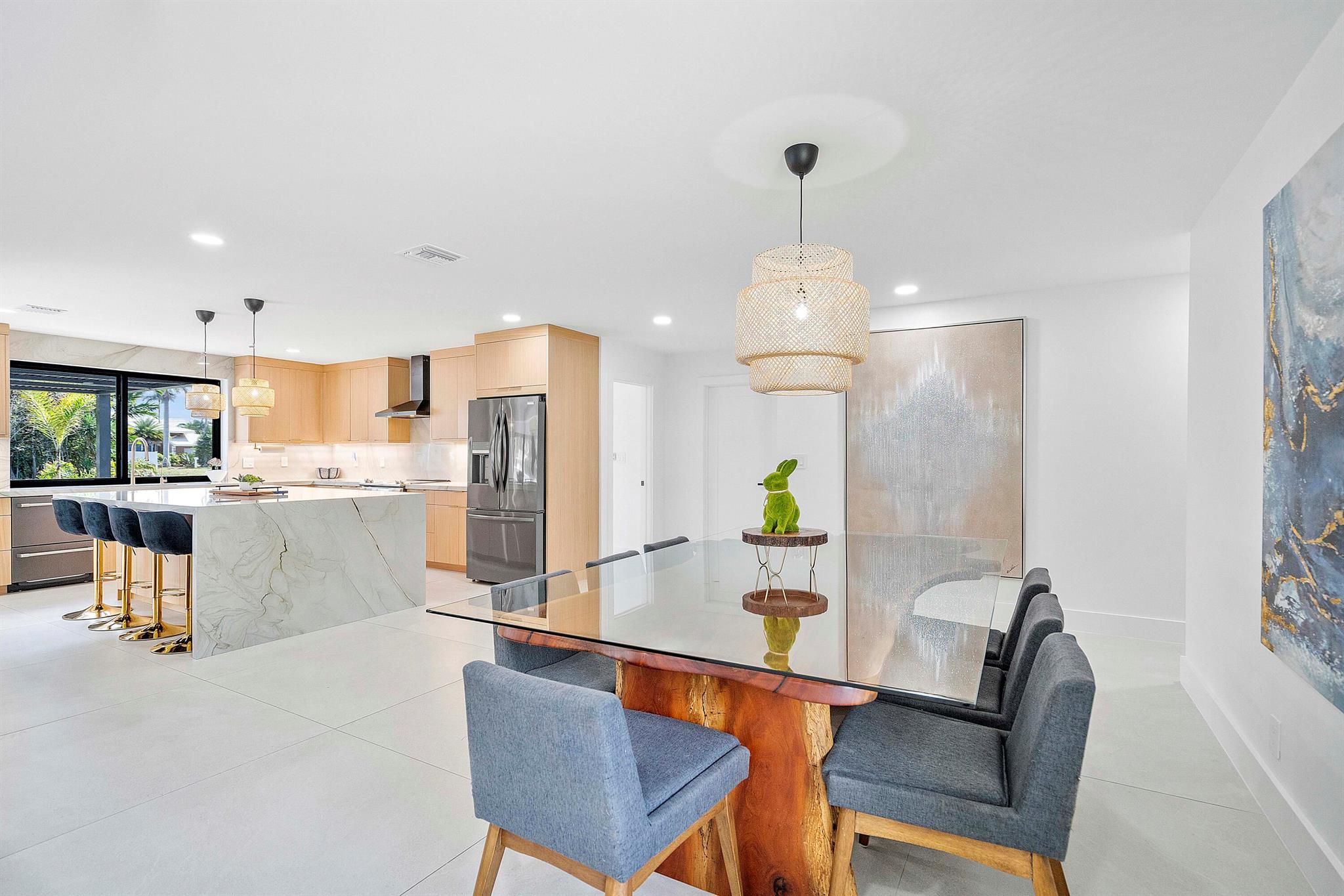 TROPIC ISLE - Residential