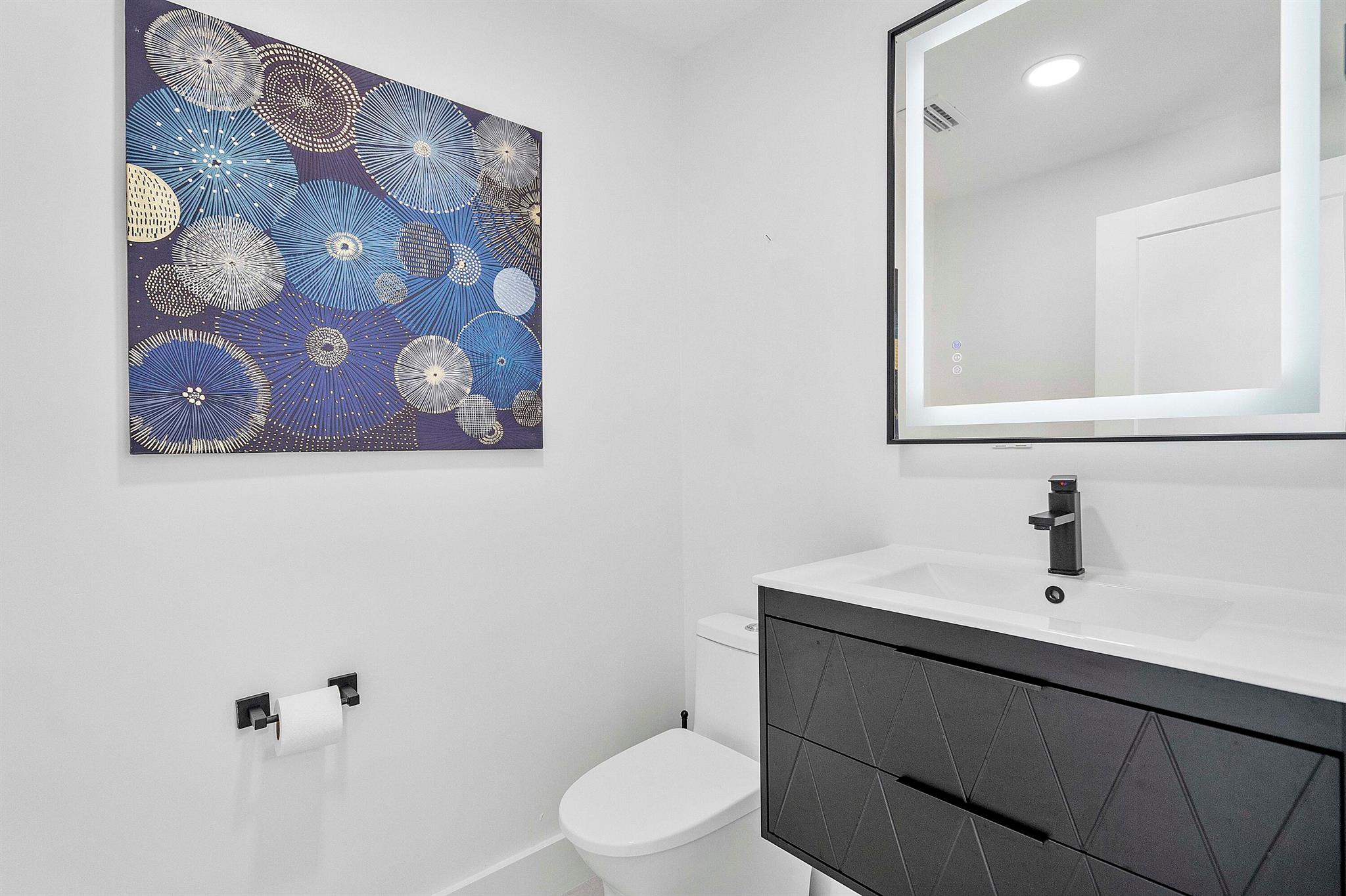 TROPIC ISLE - Residential