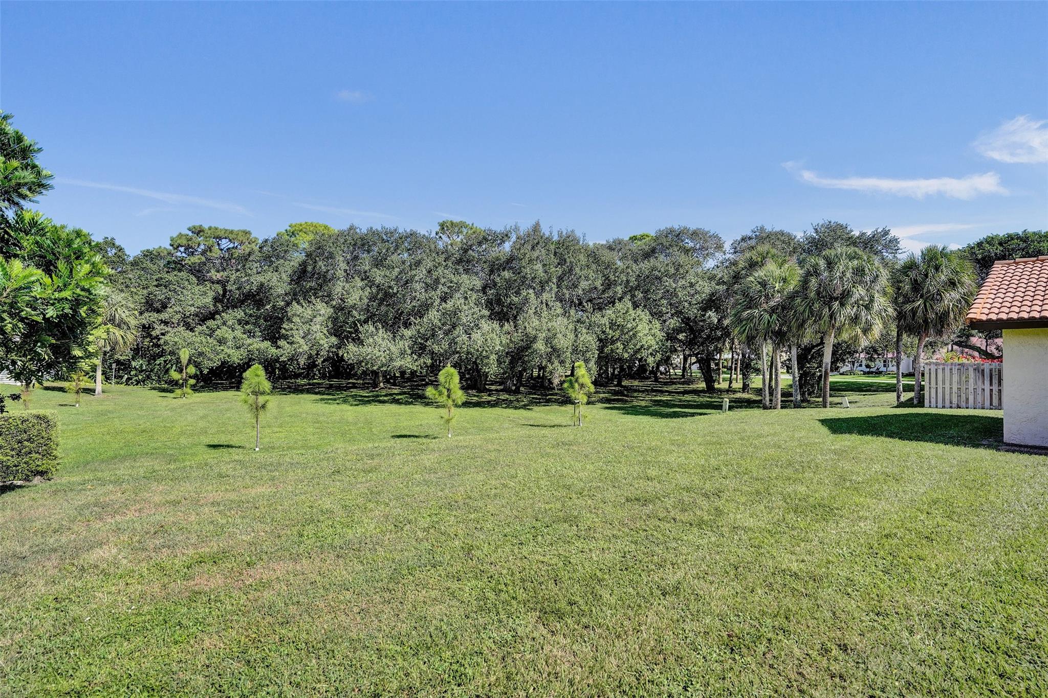 OAKMONT - Residential
