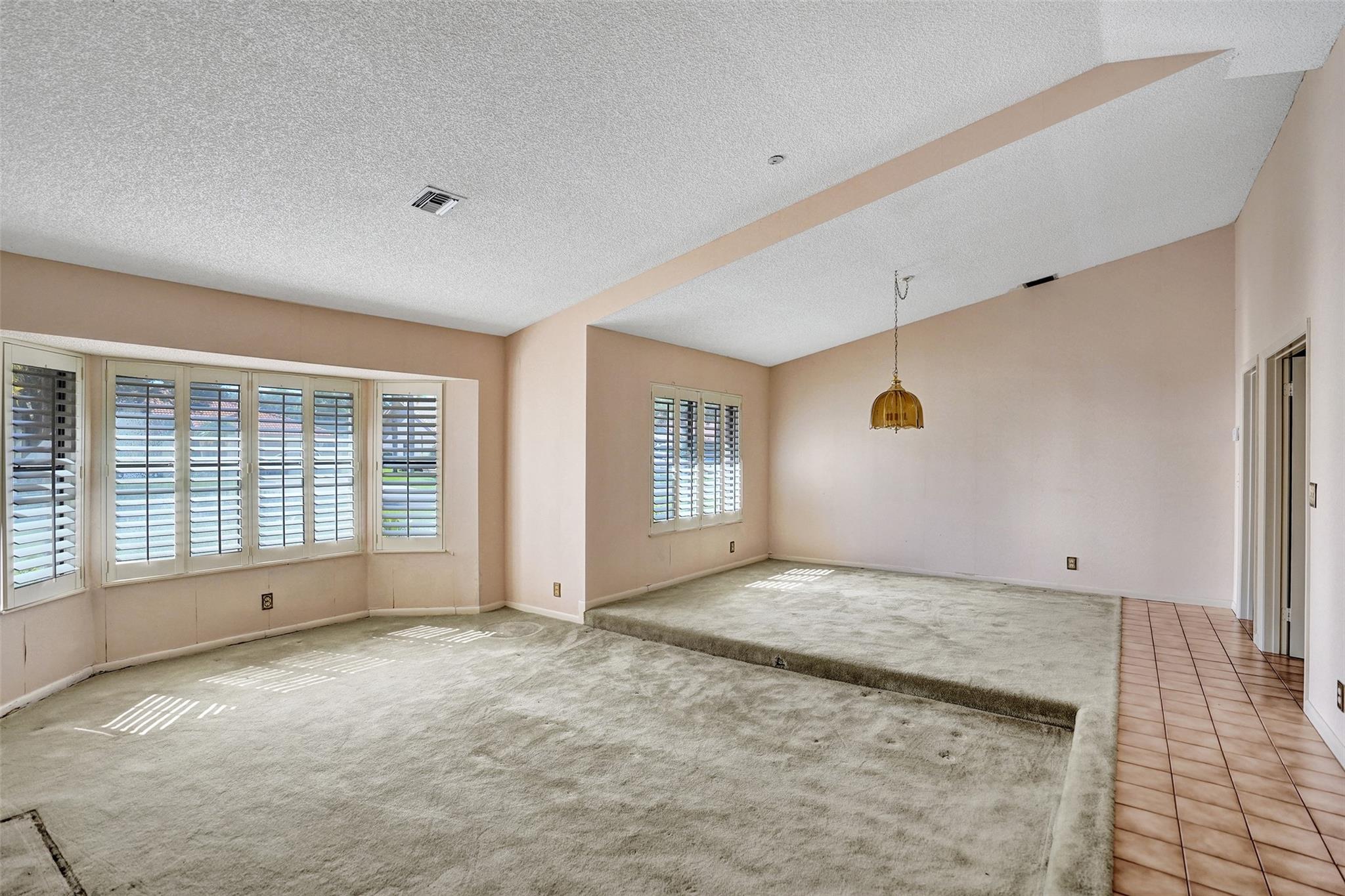 OAKMONT - Residential