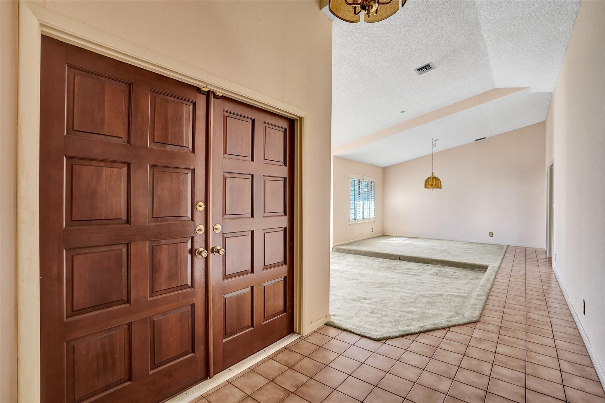 OAKMONT - Residential