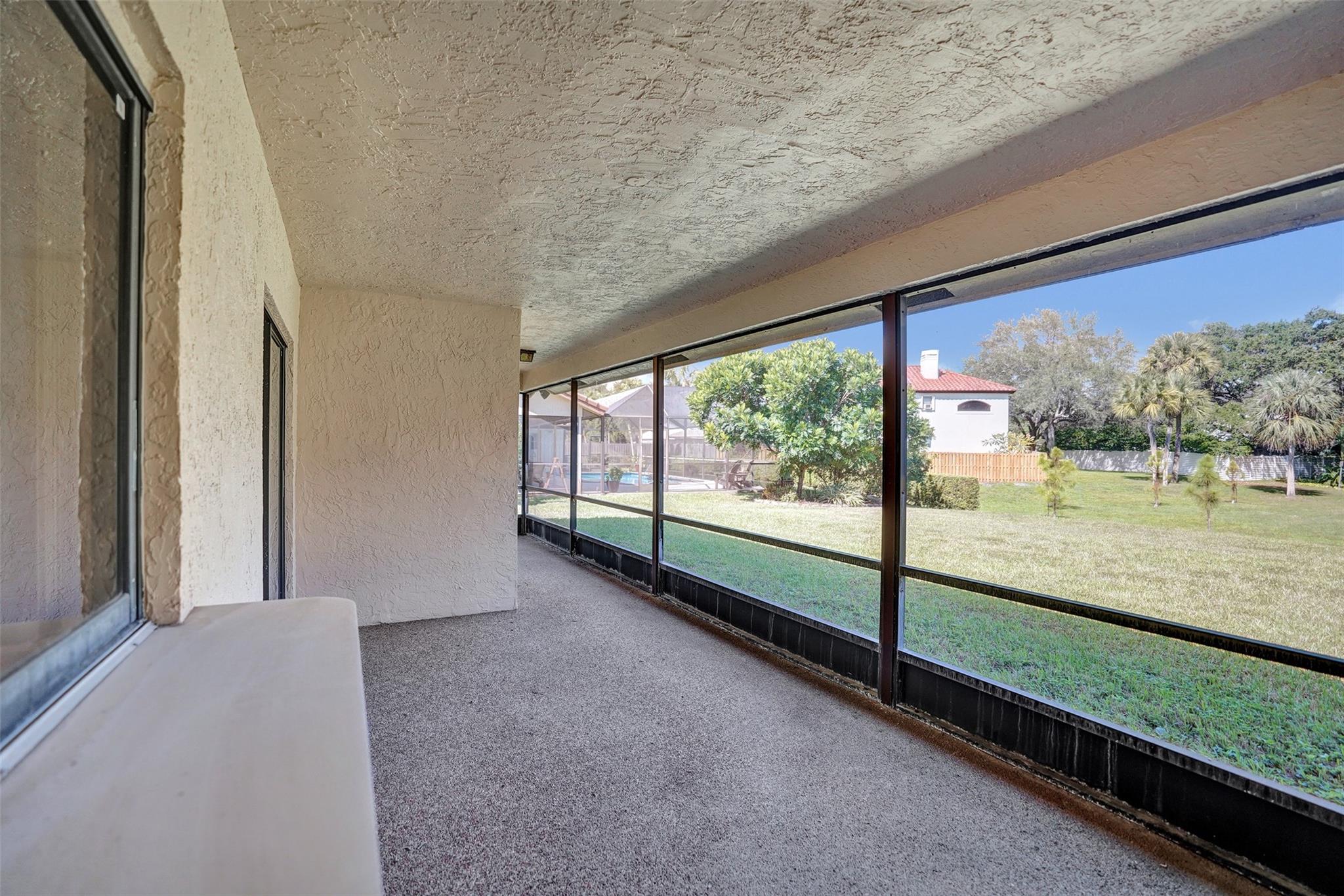OAKMONT - Residential