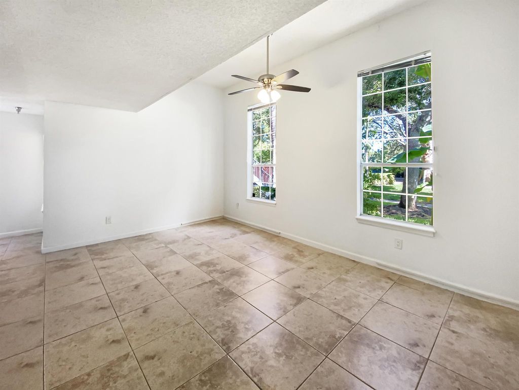 Photo of 1345 Crystal Way #M, Delray Beach, FL 33444 (MLS # R10916787)