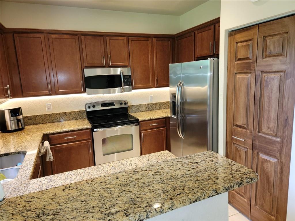 Emerald Creek Townhouse - Residential