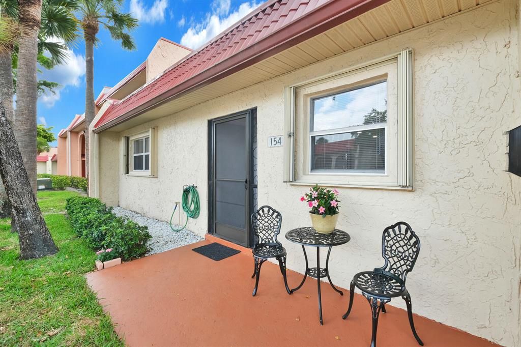 Photo of 154 Lake Dora Drive, West Palm Beach, FL 33411 (MLS # R10717058)