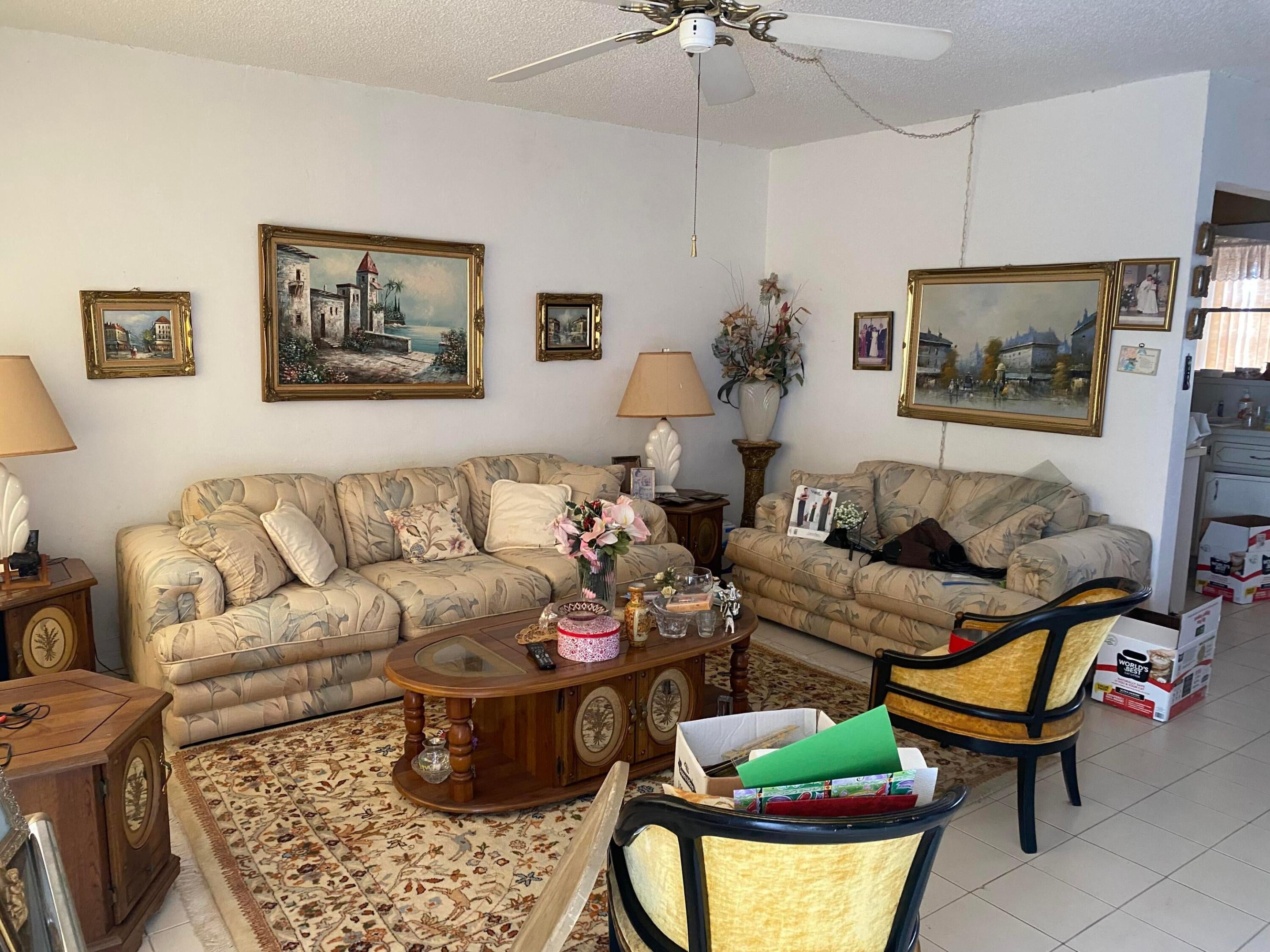 5112 HOLLYWOOD Boulevard 25