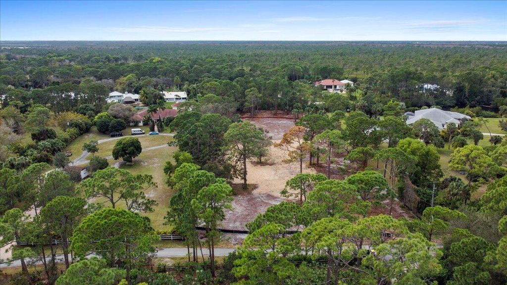 Photo of 7169 SE Rivers Edge Street, Jupiter, FL 33458 (MLS # R10967770)