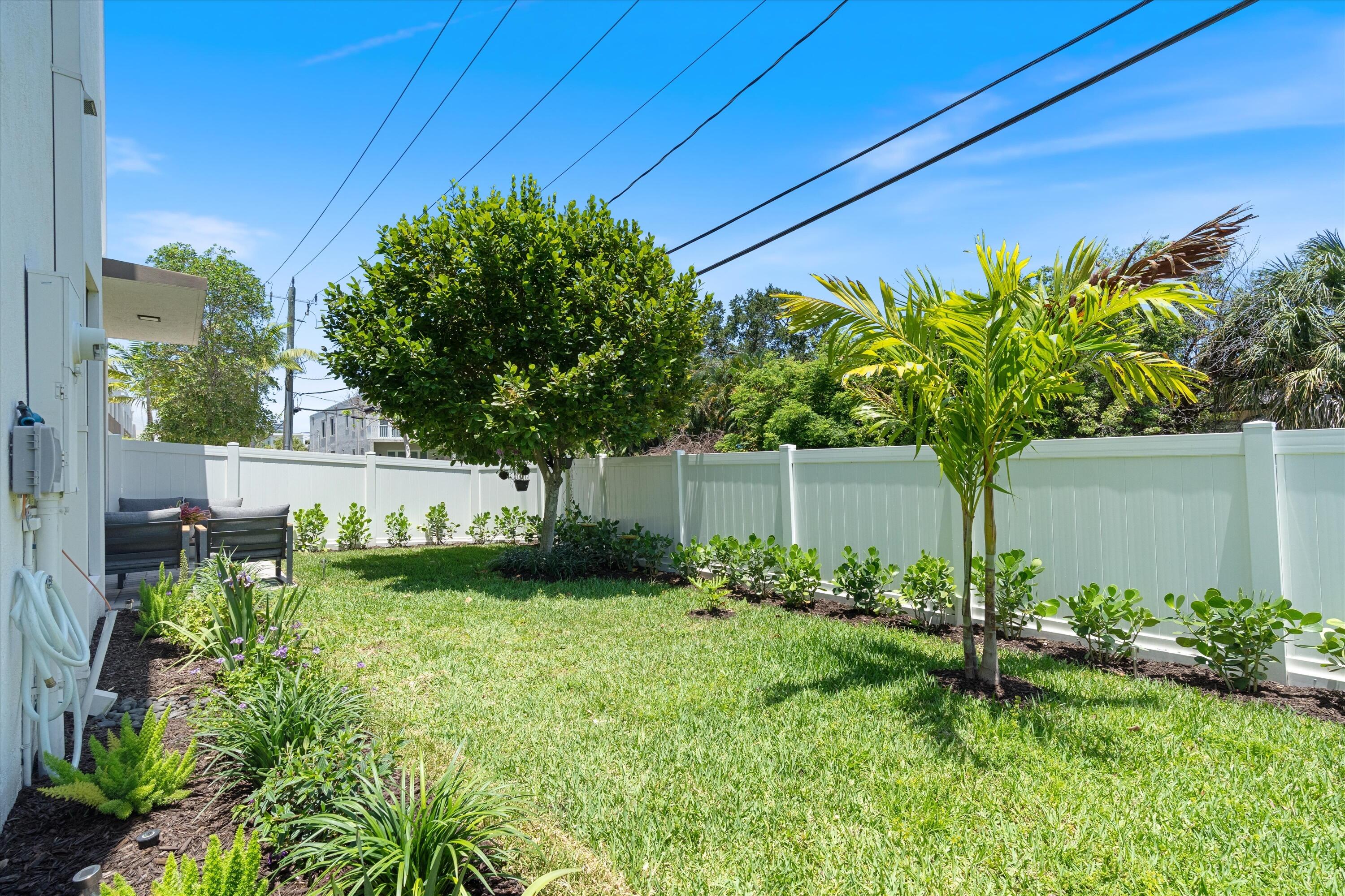 Croissant Park - Residential