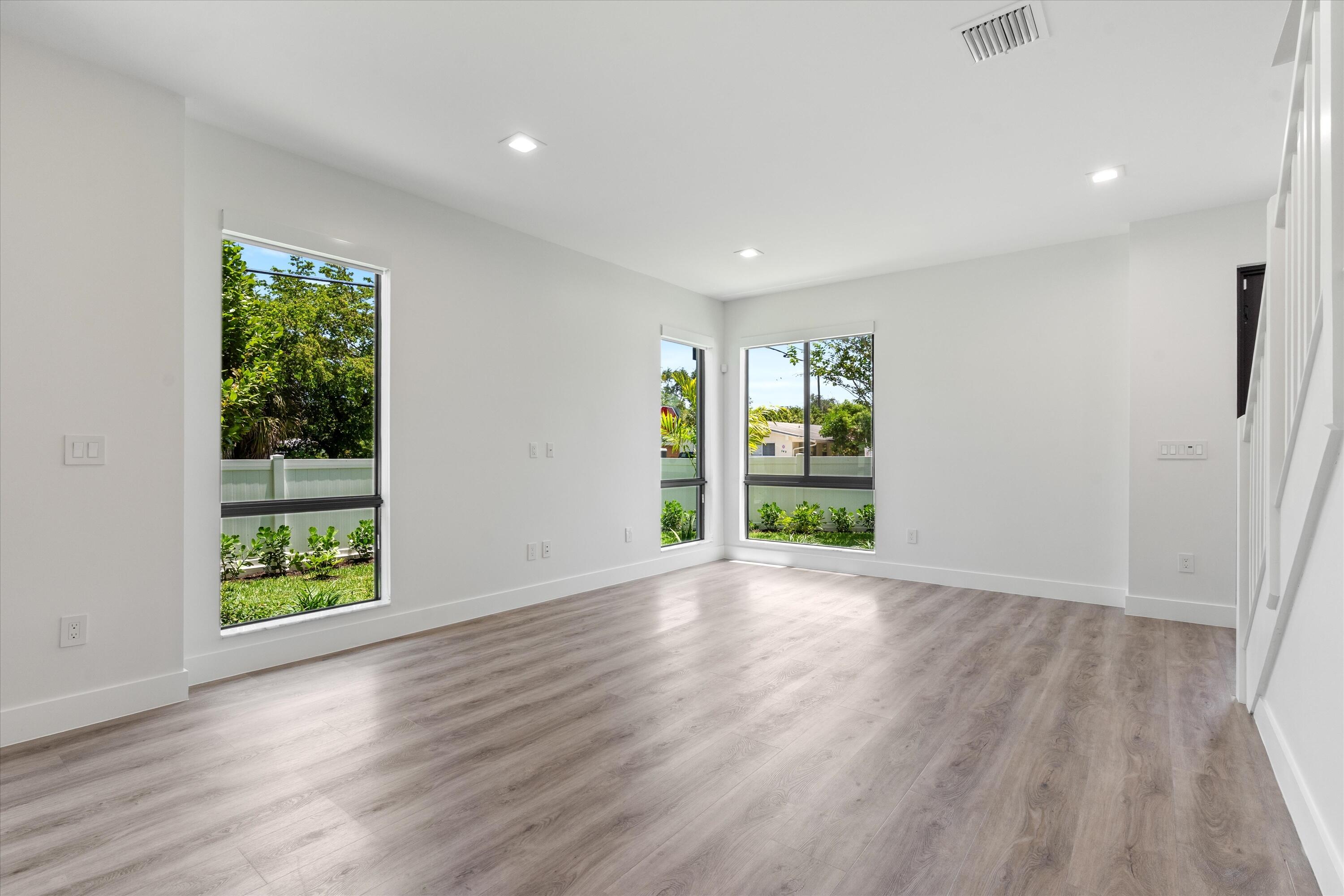 Croissant Park - Residential
