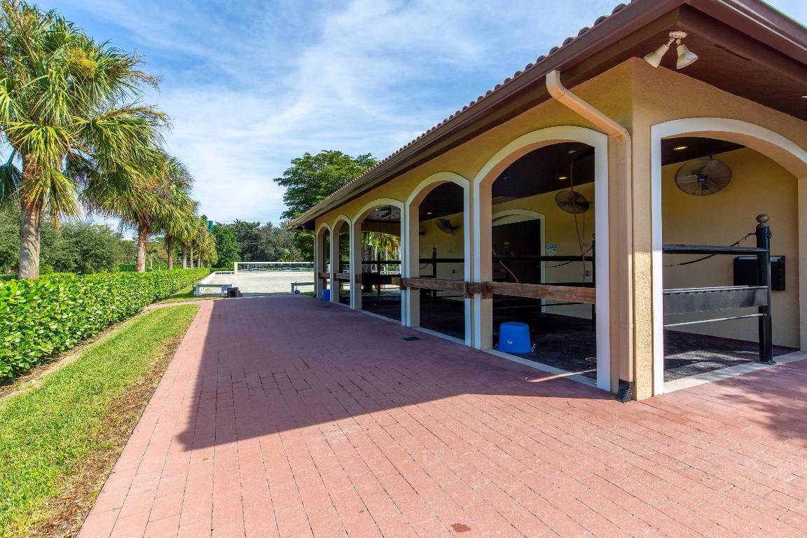 PADDOCK PARK 2 OF WELLINGTON - Land