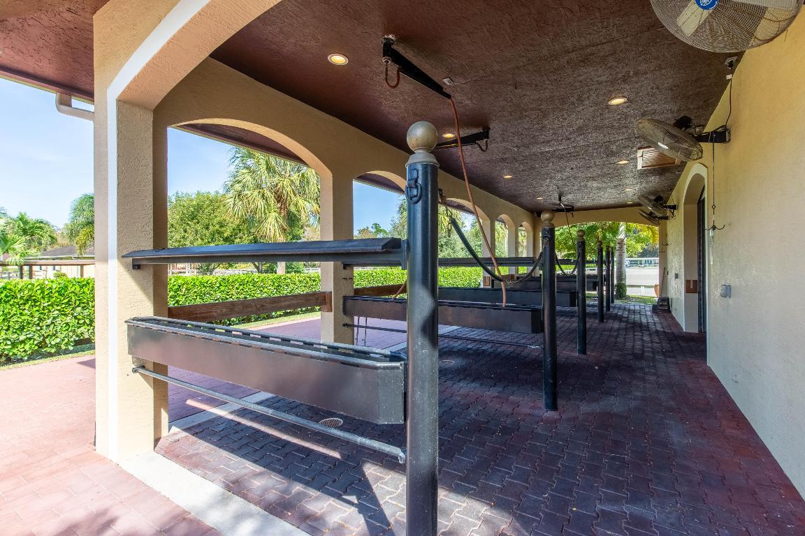 PADDOCK PARK 2 OF WELLINGTON - Land