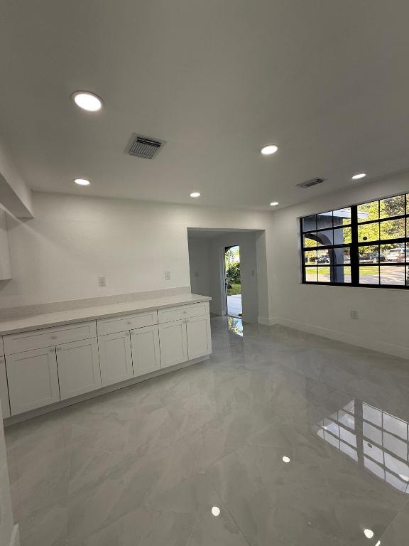 LAKE FOREST SEC ONE - Residential