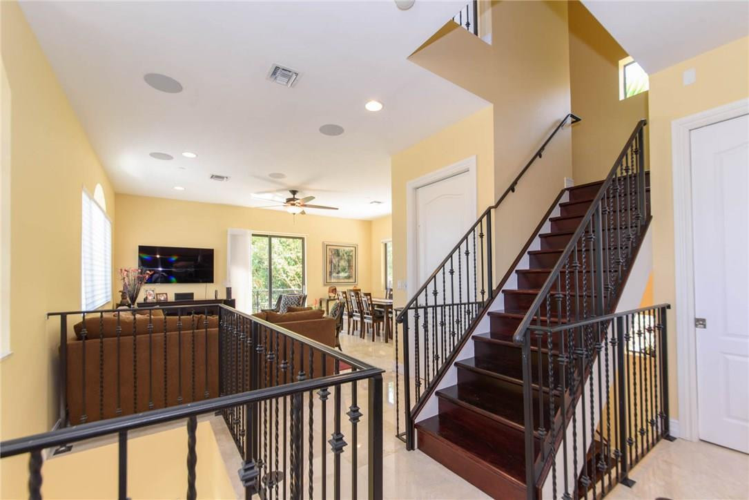 SANTA BARBARA ESTATES - Residential