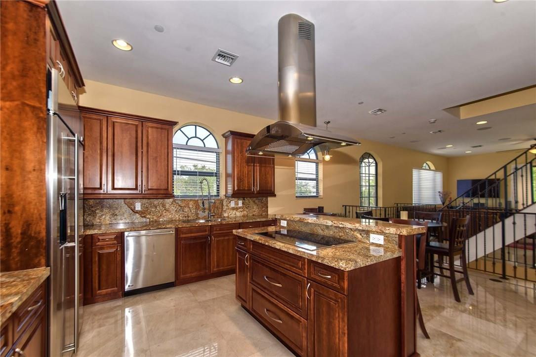 SANTA BARBARA ESTATES - Residential