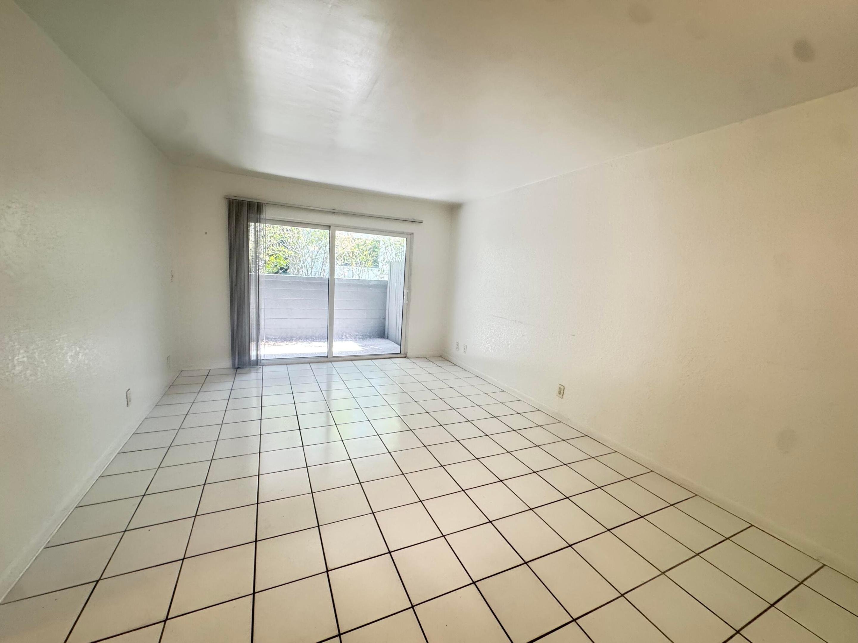 1100 S Lake Drive 9