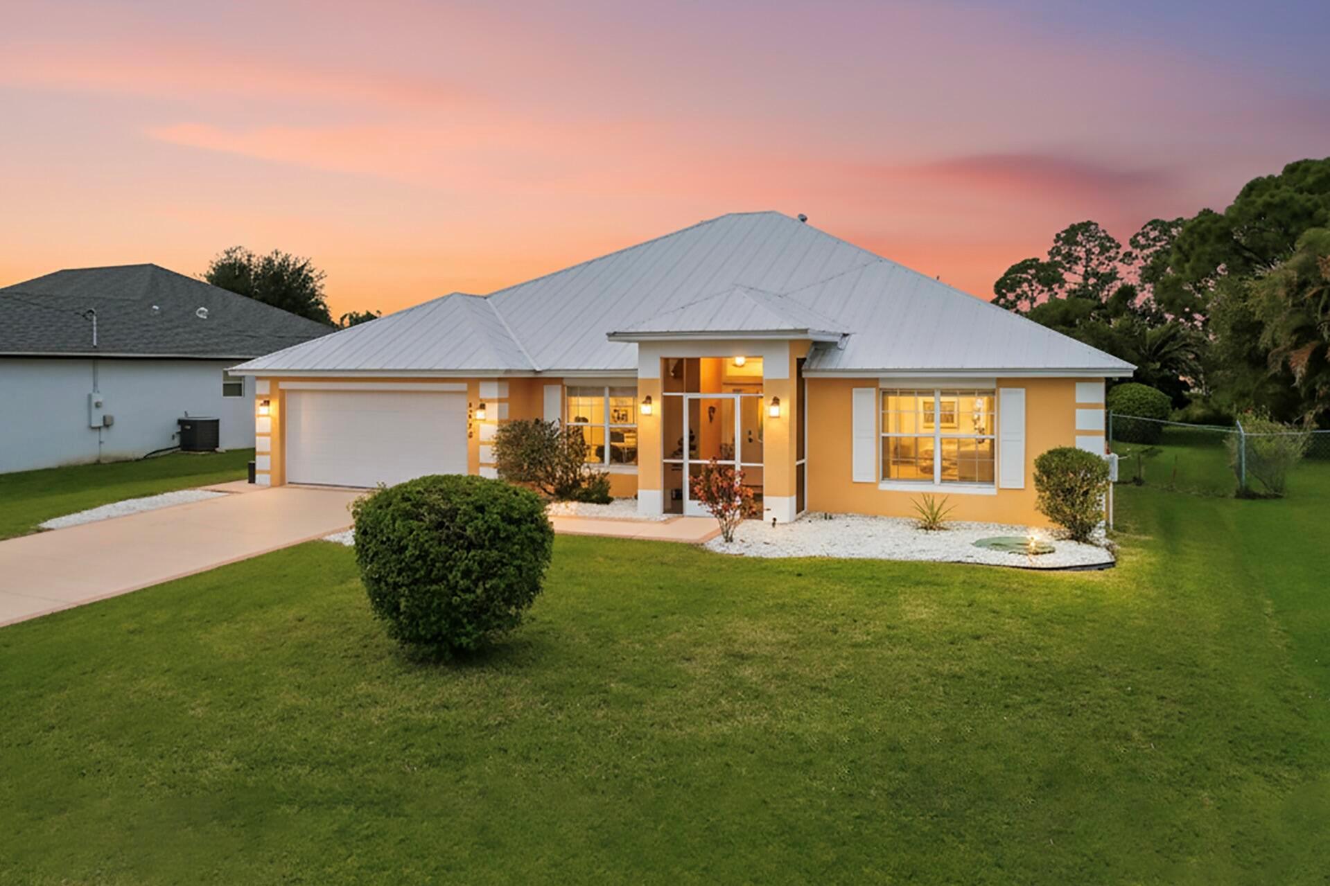 PORT ST LUCIE SECTION 44 - Residential