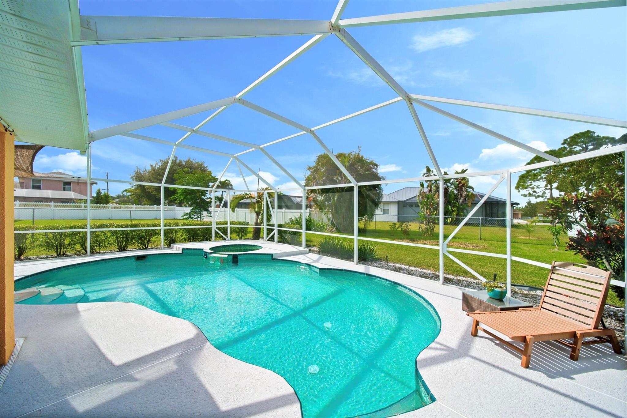 PORT ST LUCIE SECTION 44 - Residential