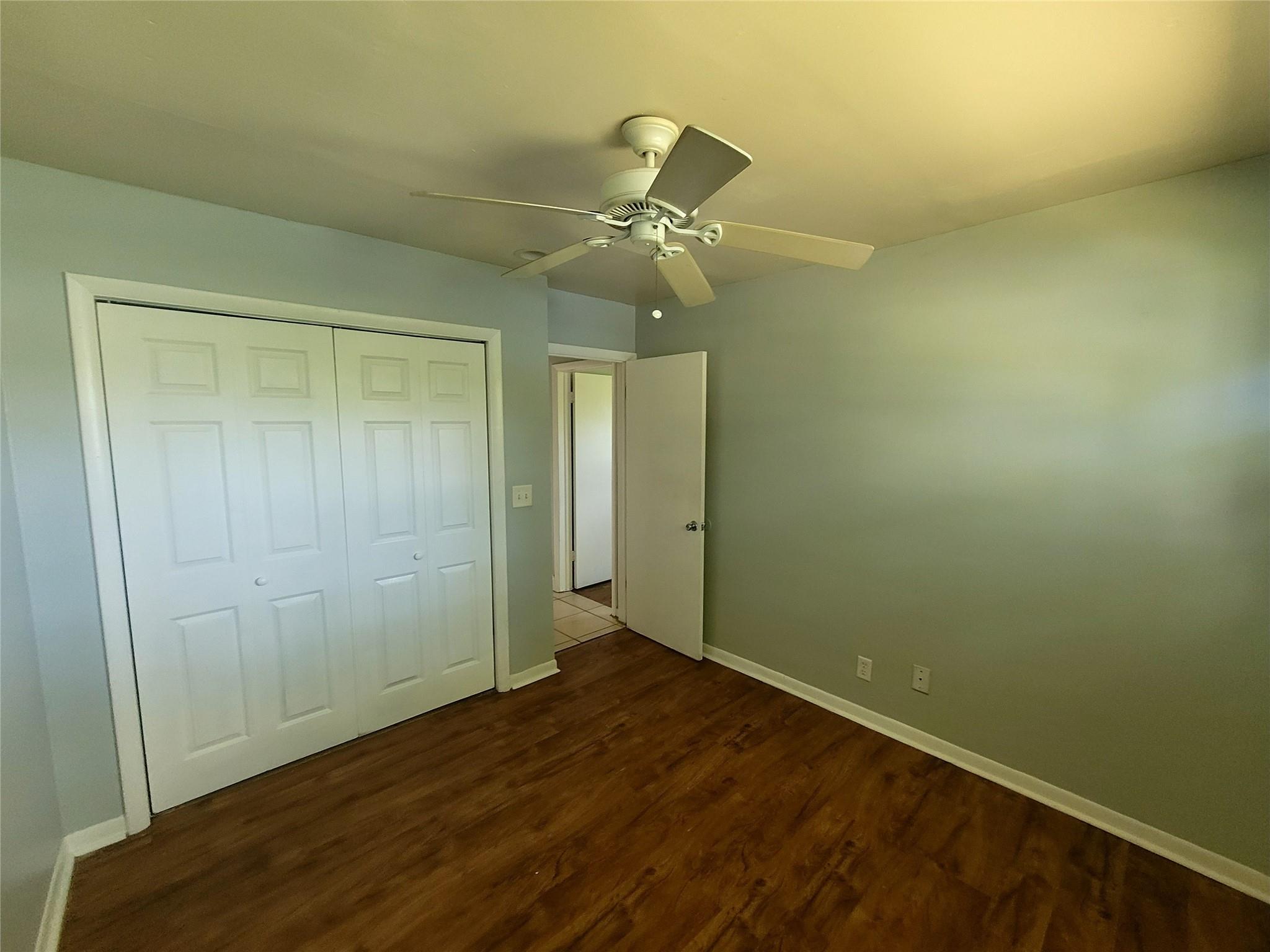 SUNSHINE VILLAS FIRST ADD - Residential Lease