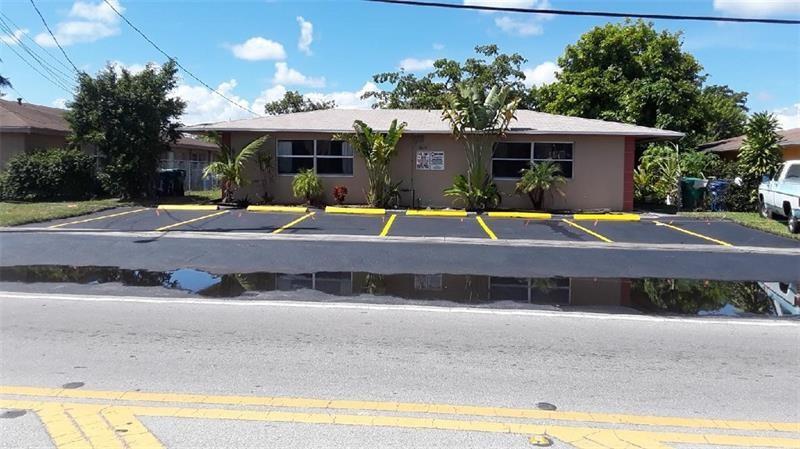 SUNSHINE VILLAS FIRST ADD - Residential Lease