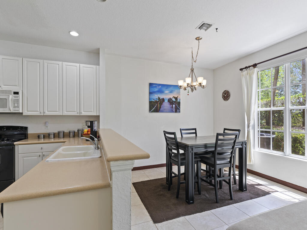 VERONA TRACE SUB & THE VILLAS AT VERONA TRACE - Residential Lease