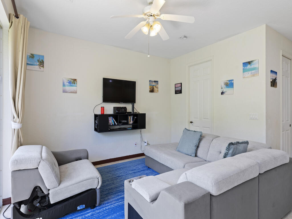 VERONA TRACE SUB & THE VILLAS AT VERONA TRACE - Residential Lease