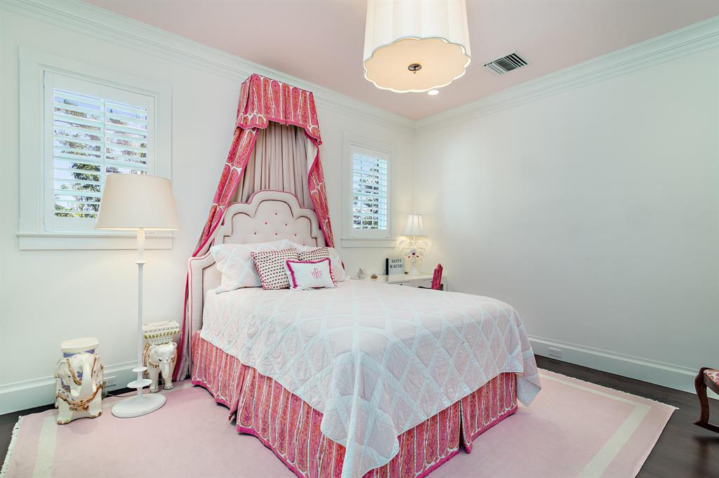 VEST POCKET LAKE WORTH FARMS IN - Residential