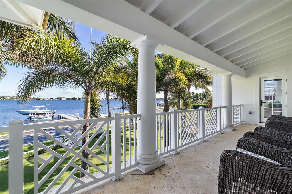 VEST POCKET LAKE WORTH FARMS IN - Residential