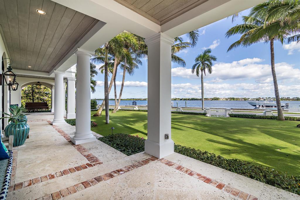 VEST POCKET LAKE WORTH FARMS IN - Residential