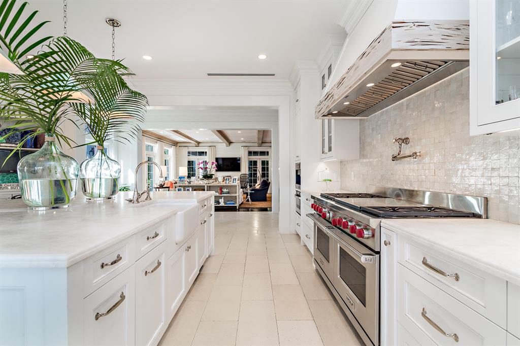 VEST POCKET LAKE WORTH FARMS IN - Residential