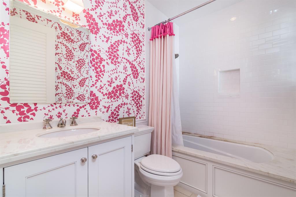 VEST POCKET LAKE WORTH FARMS IN - Residential