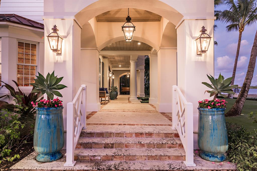 VEST POCKET LAKE WORTH FARMS IN - Residential