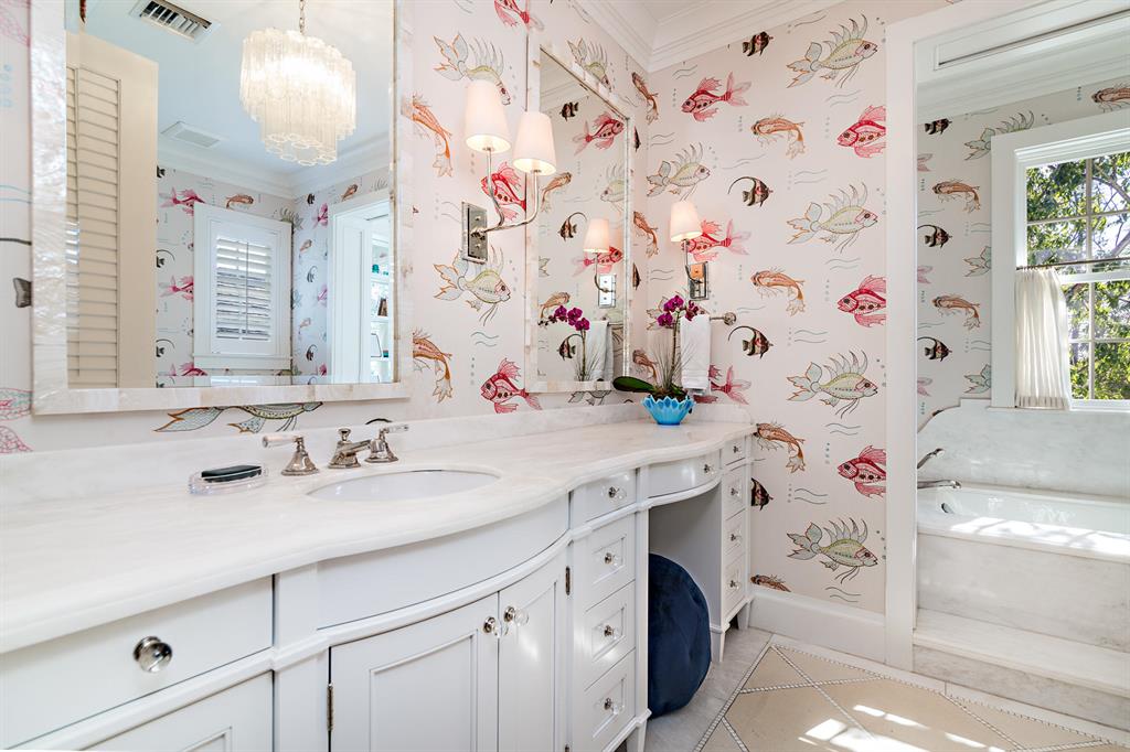 VEST POCKET LAKE WORTH FARMS IN - Residential