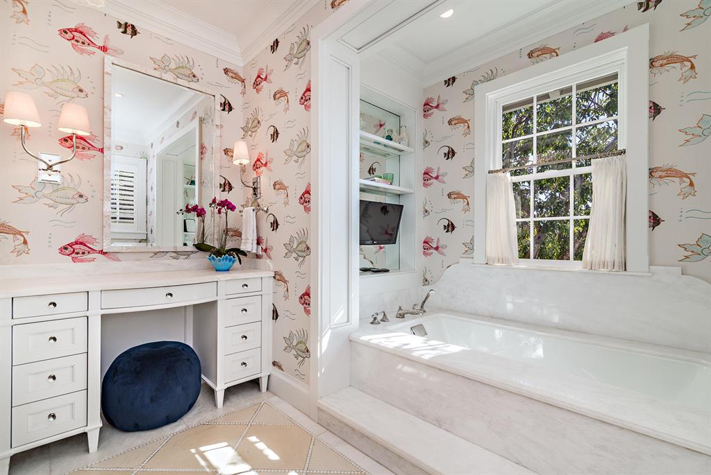 VEST POCKET LAKE WORTH FARMS IN - Residential