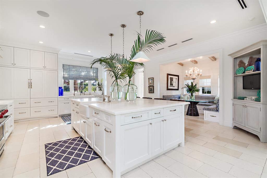 VEST POCKET LAKE WORTH FARMS IN - Residential