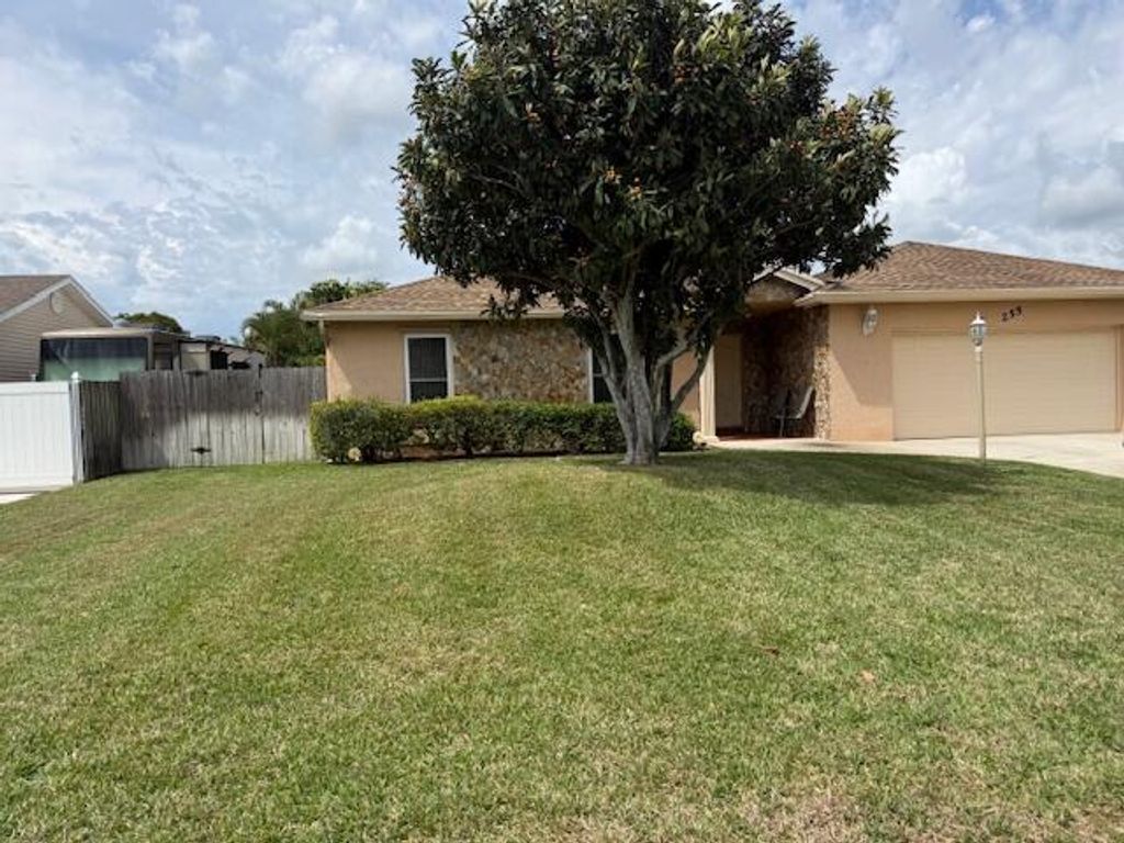 Photo of 255 Sandpiper Avenue, Royal Palm Beach, FL 33411 (MLS # B26002589)