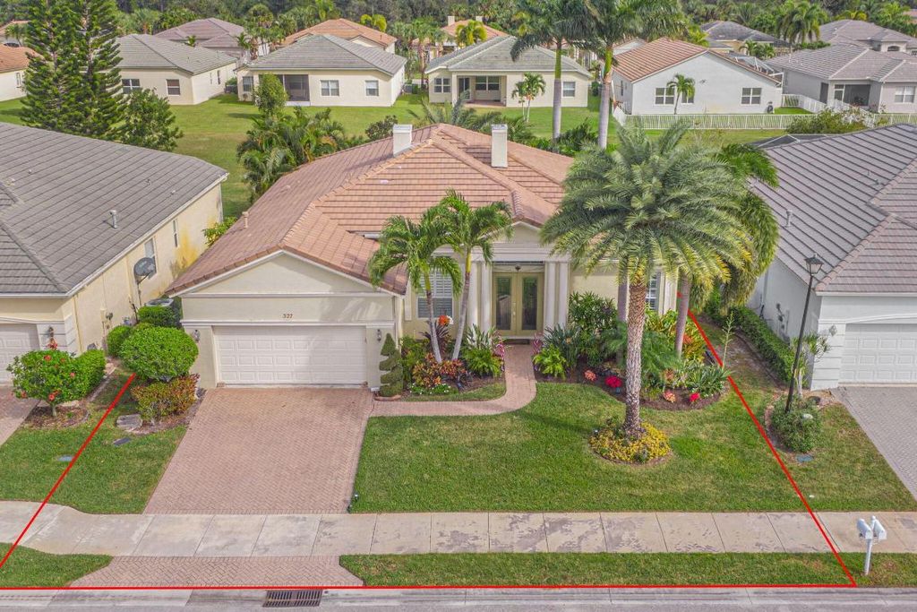 Photo of 327 SW Lake Forest Way, Port Saint Lucie, FL 34986 (MLS # R10942293)