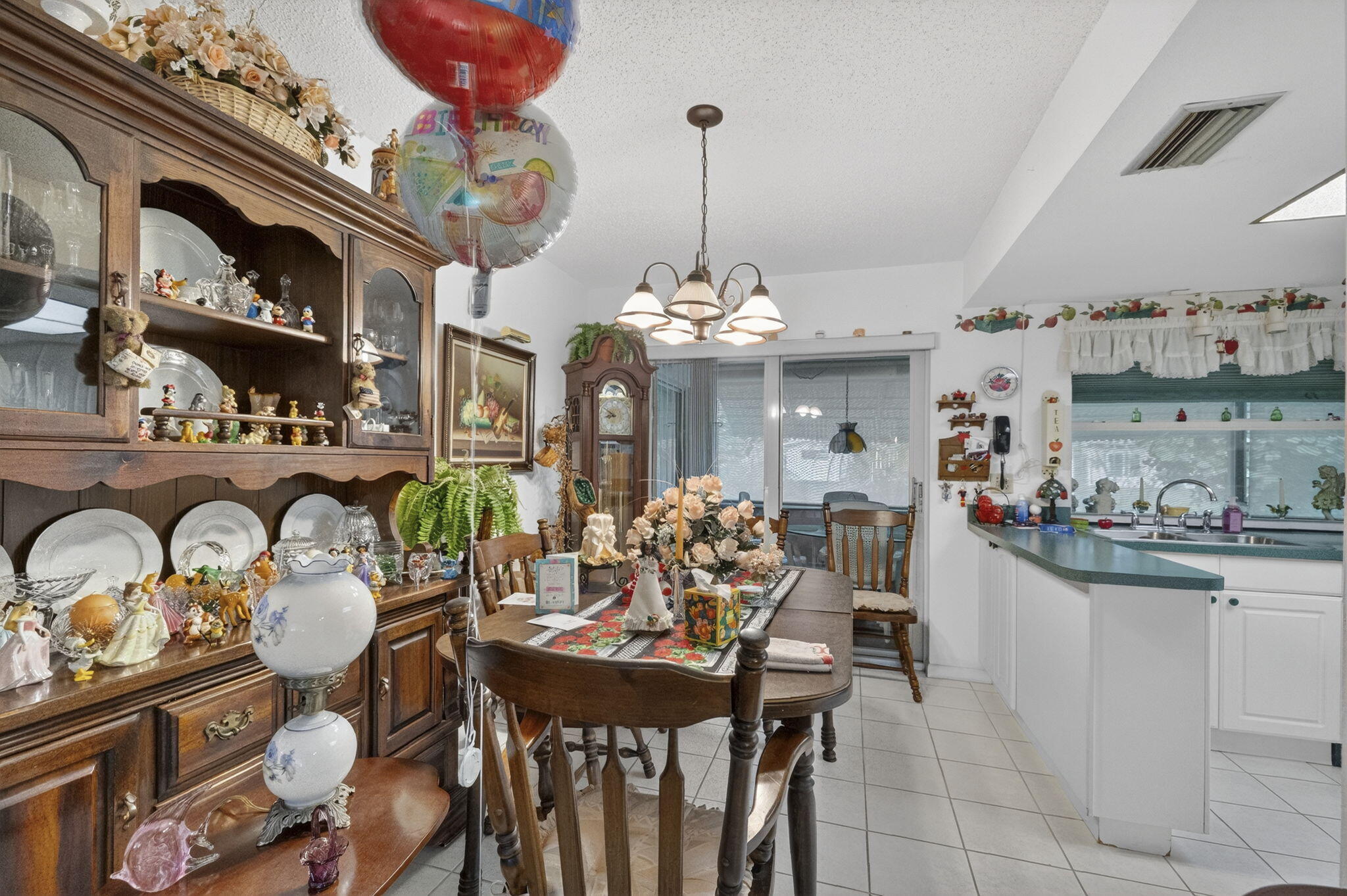 PARADISE GARDENS SEC 3 - Residential