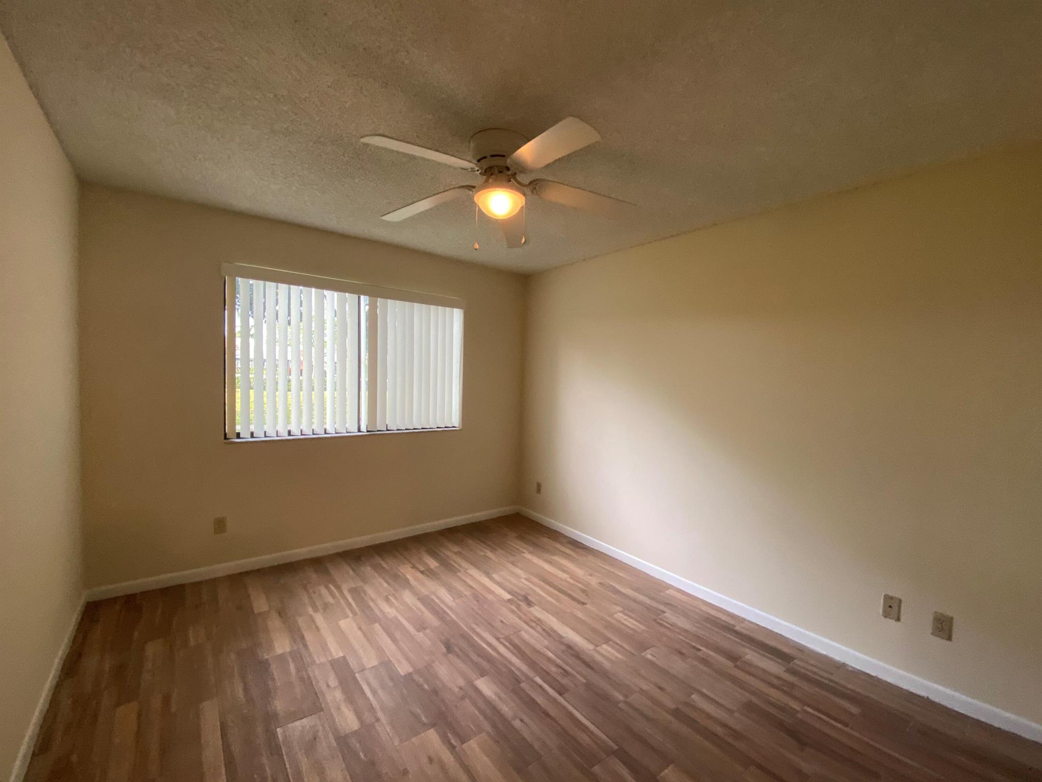 VISCONTI CONDO - Residential Lease