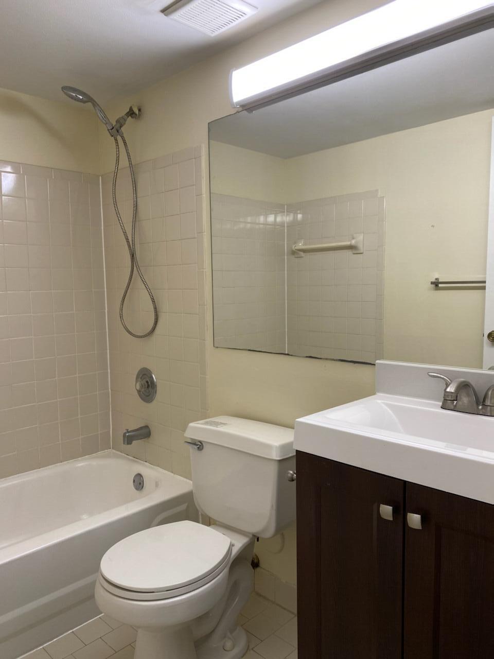 VISCONTI CONDO - Residential Lease